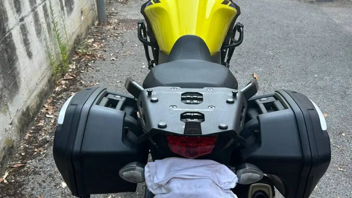 Suzuki V-Strom 650XT (2021 - 25)  (4)