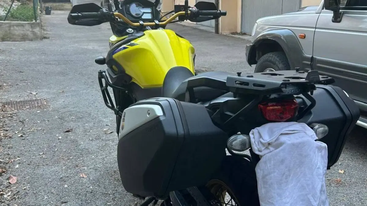 Suzuki V-Strom 650XT (2021 - 25)  (9)