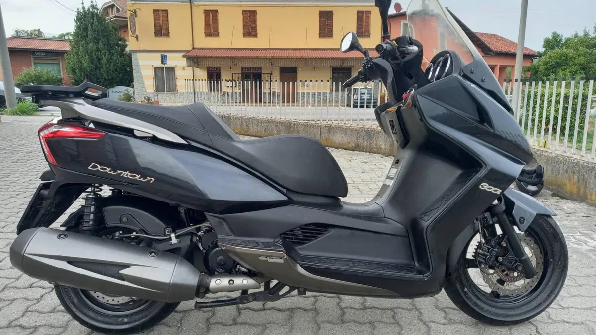 Kymco Downtown 300i (2009 - 17) 