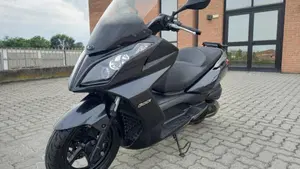 Kymco Downtown 300i (2009 - 17)  (3)