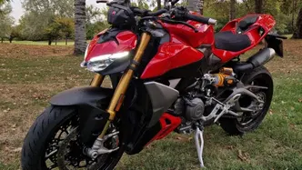Ducati Streetfighter V2 S (2025 - 26) usata