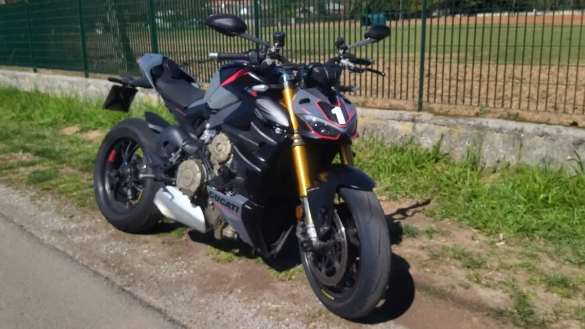 Ducati Streetfighter V4 S (2023 - 24) 