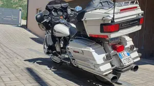 Harley-Davidson 1450 Electra Glide Ultra Classic (2003 - 05) - FLHTCUI  (3)