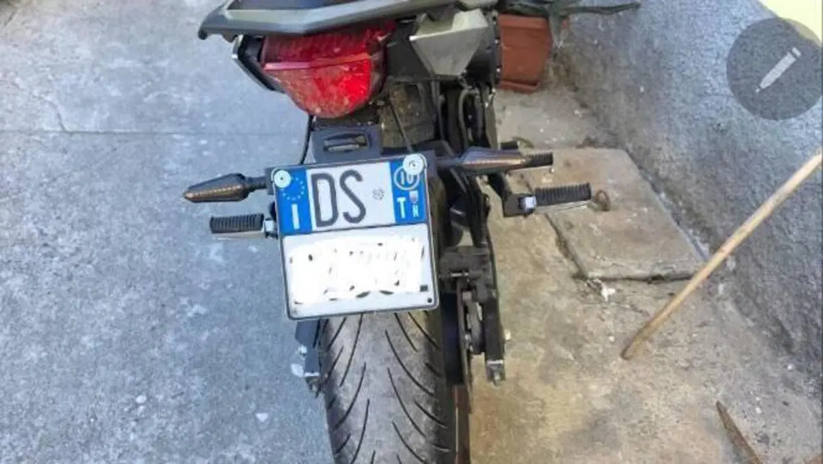 Yamaha XJ 600 N (1995 - 97)  (2)