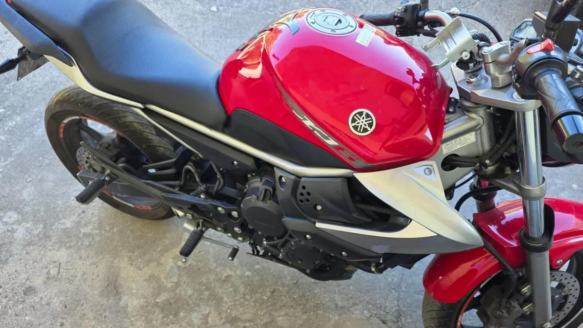Yamaha XJ 600 N (1995 - 97)  (3)