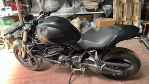 Ducati Monster 821 (2018 - 20)  (3)