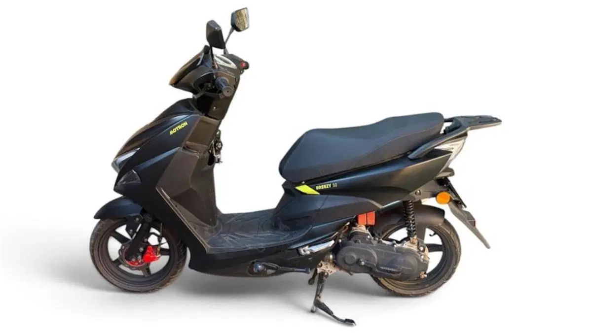 Motron Motorcycles Breezy 50 4T (2021 - 26)  (5)