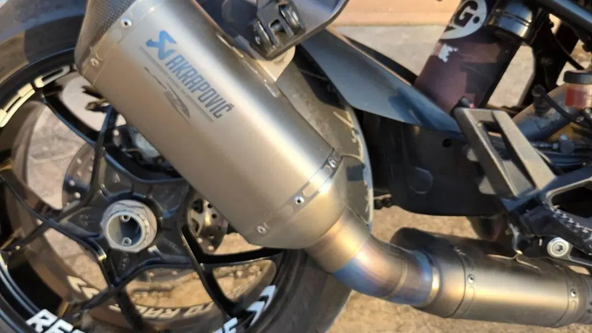 KTM 1290 Super Duke R ABS (2017 - 18)  (6)
