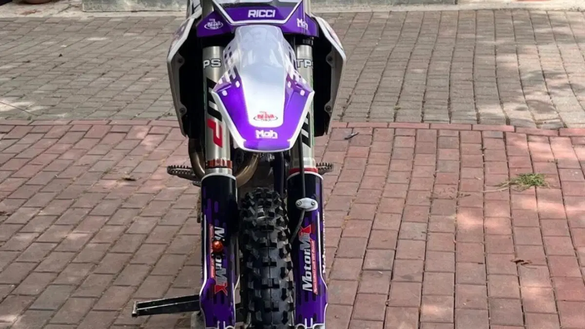 Husqvarna FC 250 (2025)  (5)
