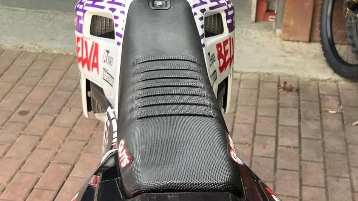 Husqvarna FC 250 (2025)  (6)