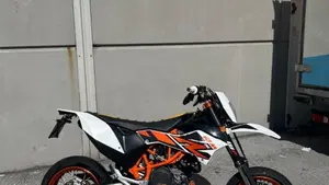 KTM 690 SMC R (2012 - 17) 