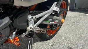 KTM 690 SMC R (2012 - 17)  (4)