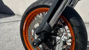 KTM 690 SMC R (2012 - 17)  (10)