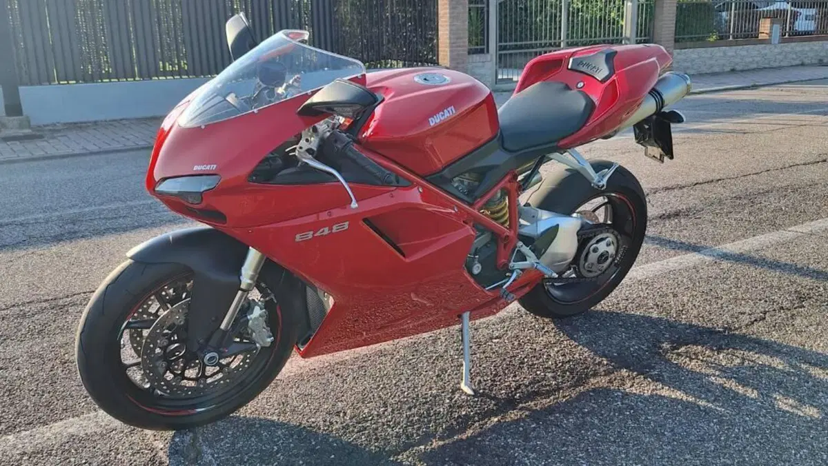 Ducati 848 (2007 - 13)  (5)