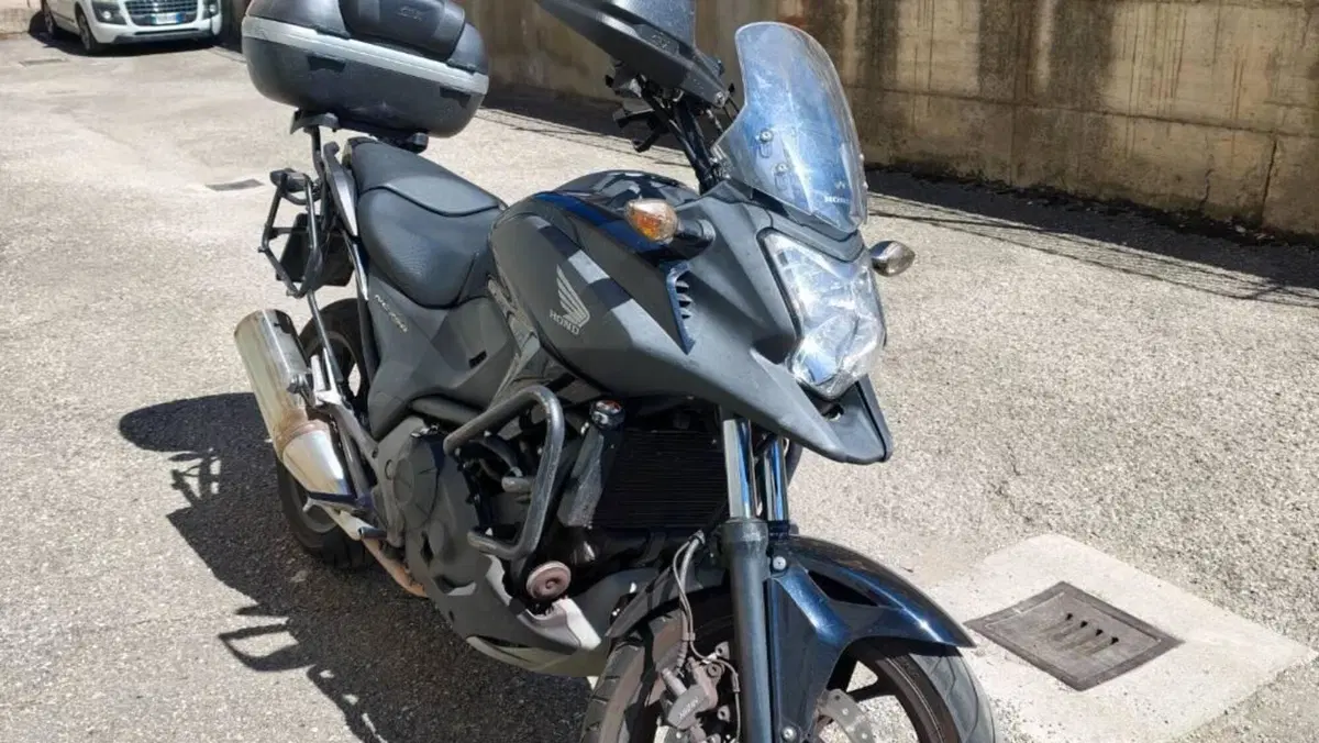 Honda NC 750 X ABS (2014 - 15)  (2)