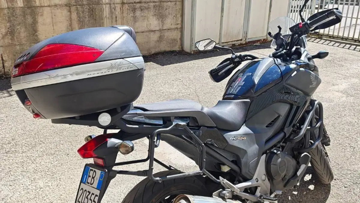 Honda NC 750 X ABS (2014 - 15)  (4)