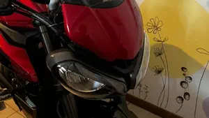Triumph Street Triple 765 RS (2023 - 26)  (11)