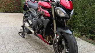 Triumph Street Triple 765 RS (2023 - 26) usata