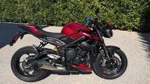 Triumph Street Triple 765 RS (2023 - 26)  (6)