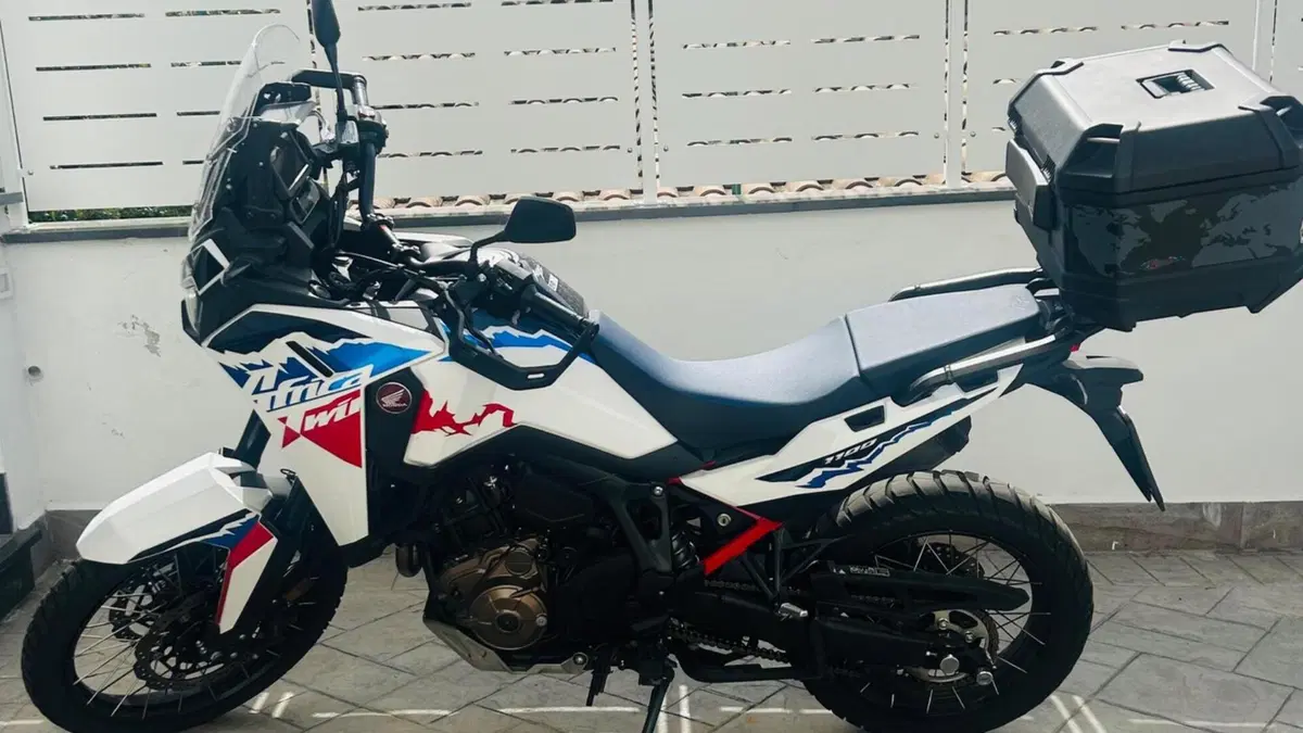 Honda Africa Twin CRF 1100L ES DCT (2024 - 26) 