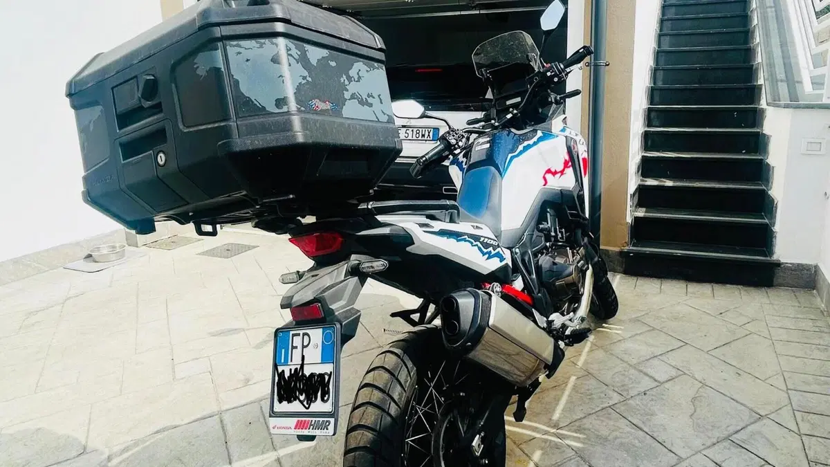 Honda Africa Twin CRF 1100L ES DCT (2024 - 26)  (7)