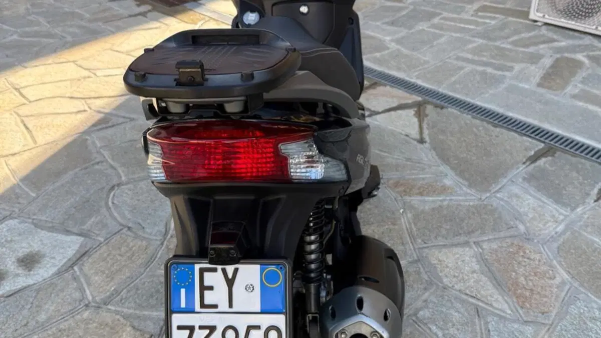 Kymco Agility 125 R16 Power Up (2021 - 26)  (16)
