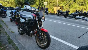 Yamaha XSR 700 (2022 - 26)  (3)