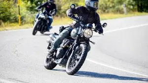 Triumph Scrambler 900 Chrome Edition (2023)  (8)