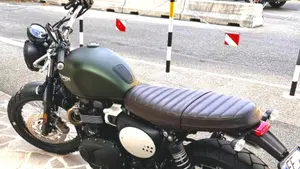 Triumph Scrambler 900 Chrome Edition (2023)  (3)