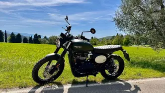Triumph Scrambler 900 Chrome Edition (2023) usata