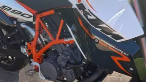 KTM 990 Supermoto R (2009 - 11) 