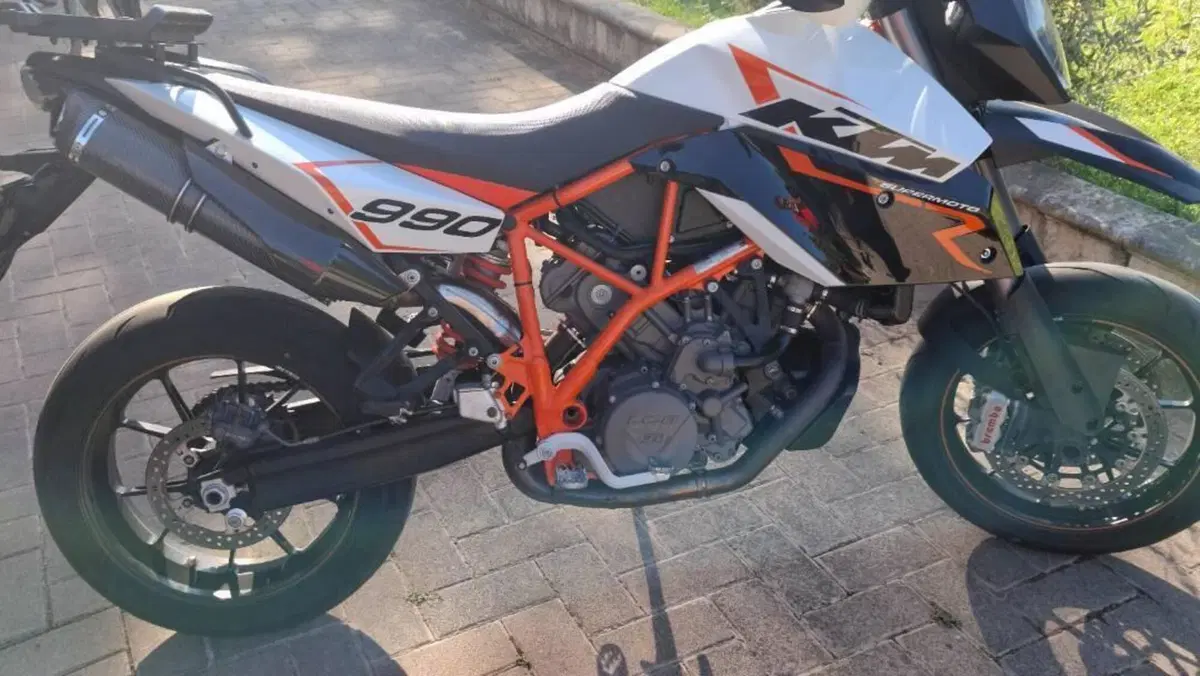 KTM 990 Supermoto R (2009 - 11)  (5)