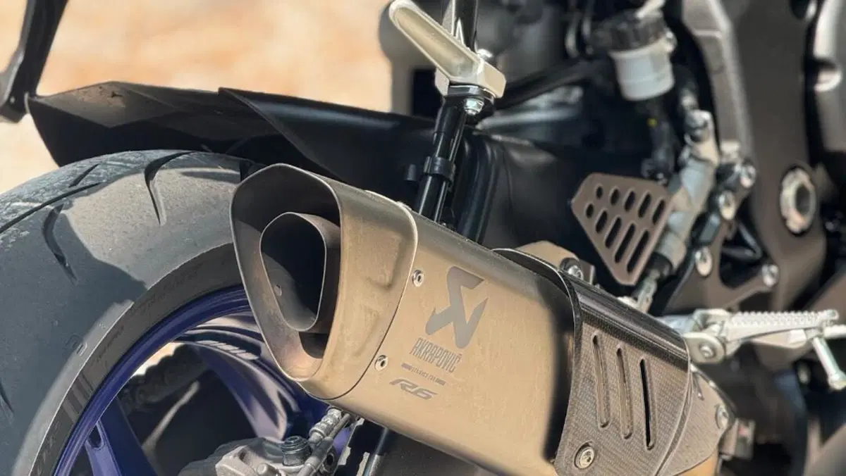 Yamaha YZF R6 (2017 - 20)  (3)
