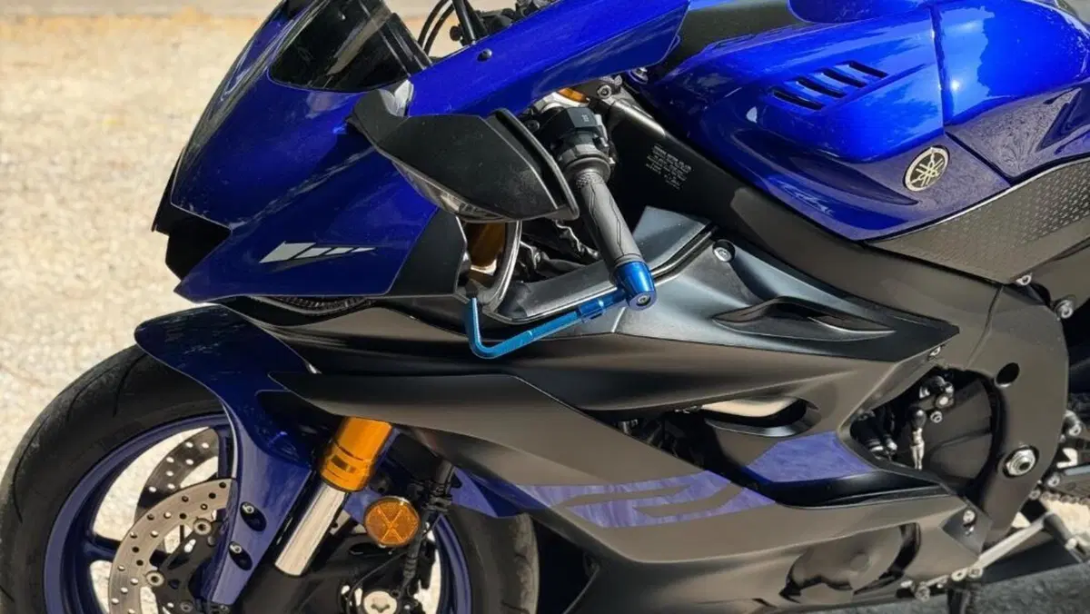 Yamaha YZF R6 (2017 - 20)  (6)
