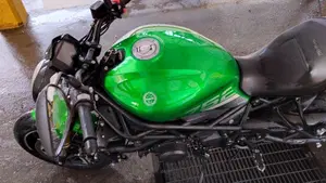Benelli 752 S (2022 - 25)  (3)