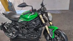 Benelli 752 S (2022 - 25)  (4)