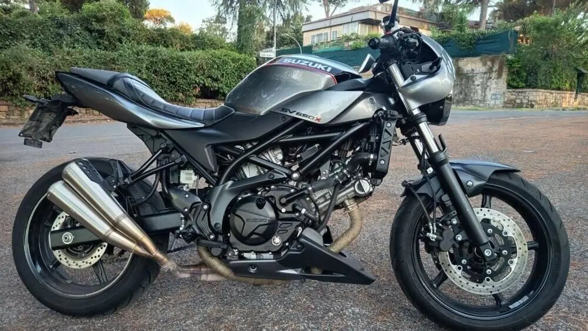 Suzuki SV 650 X (2018 - 20)  (2)