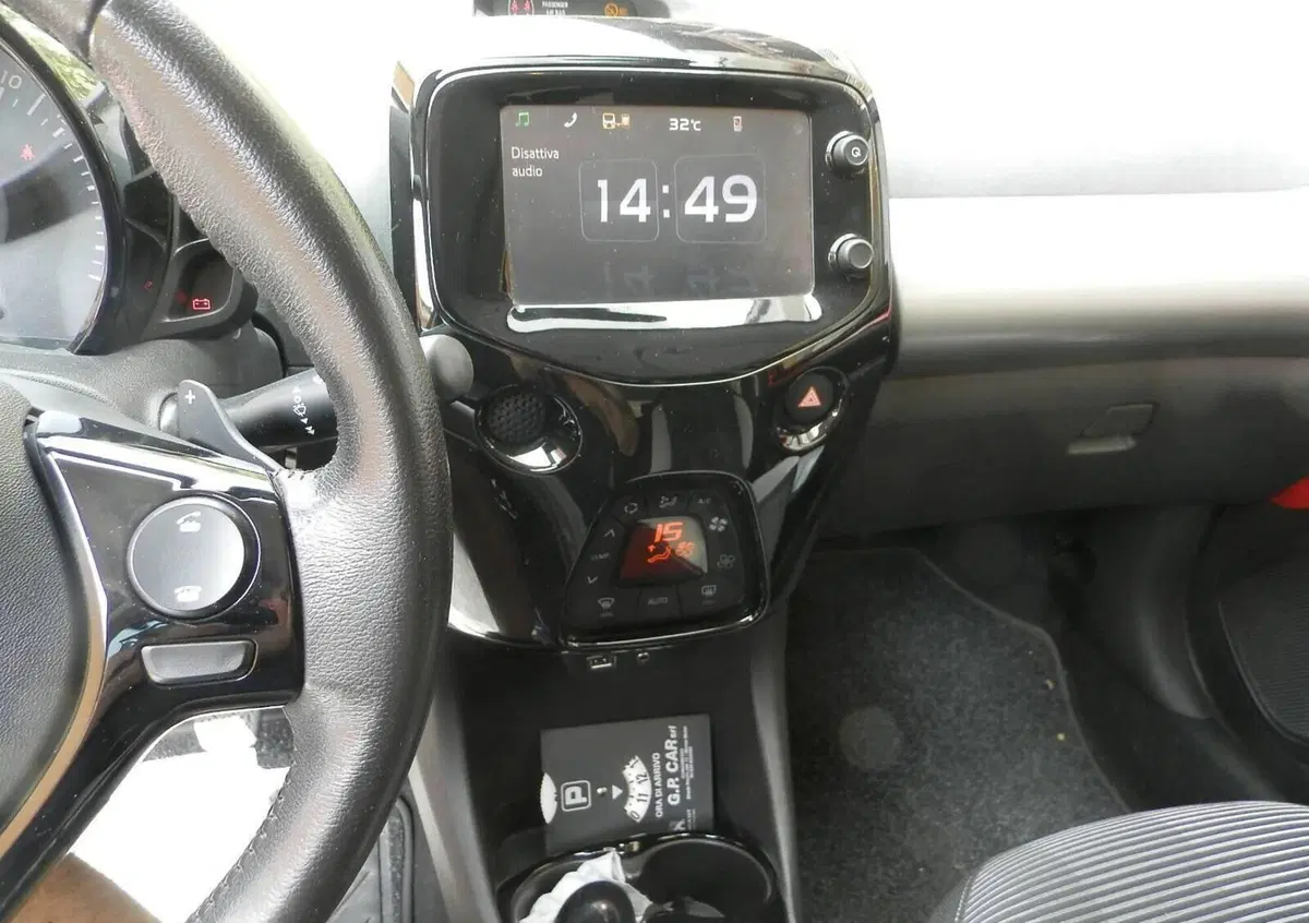 Peugeot 108 68 ETG 5 porte Allure TOP! (11)