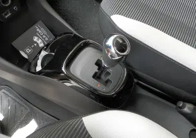 Peugeot 108 68 ETG 5 porte Allure TOP! (14)