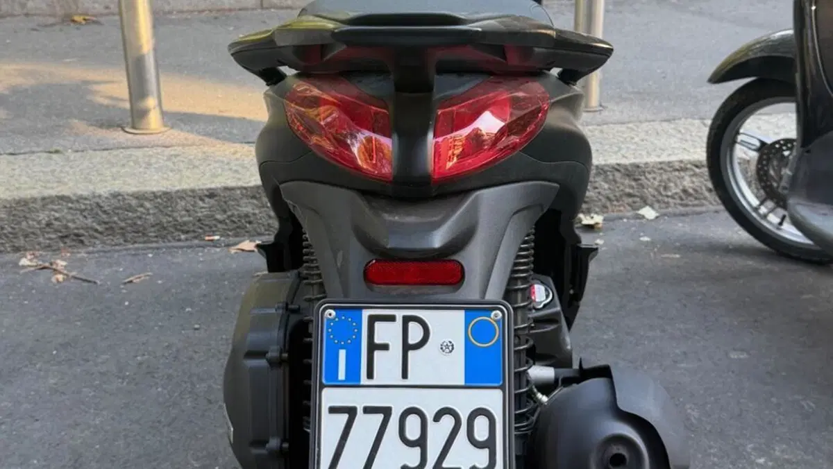Piaggio Medley 125 S (2025 - 26)  (4)