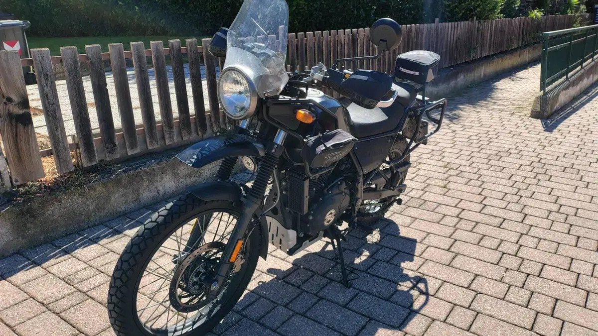 Royal Enfield Himalayan 411 (2017 - 20)  (3)