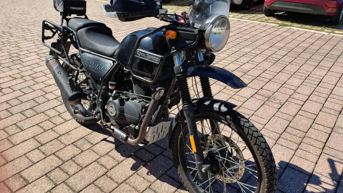 Royal Enfield Himalayan 411 (2017 - 20)  (4)