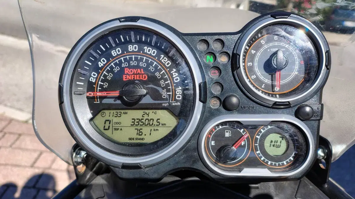 Royal Enfield Himalayan 411 (2017 - 20)  (8)