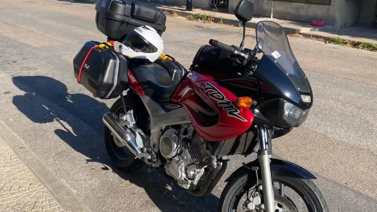 Yamaha TDM 850 (1996 - 01)  (2)