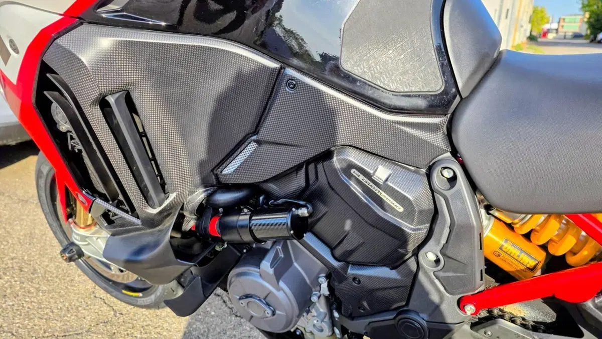 Ducati Multistrada V4 Pikes Peak (2021 - 24)  (7)