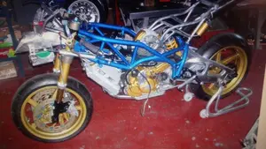 Ducati   (2)