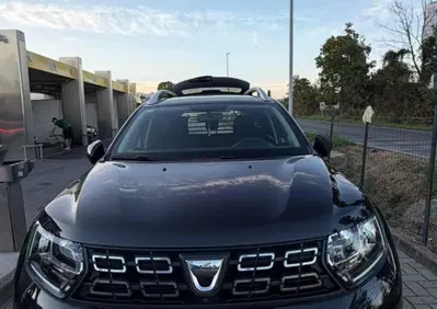 Dacia Duster 1.0 TCe 100 CV ECO-G 4x2 15th Anniversary (14)
