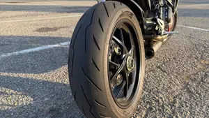 Ducati Streetfighter V2 (2022 - 24)  (4)