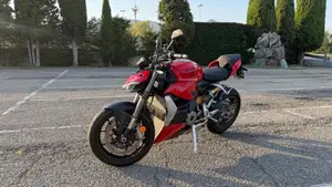 Ducati Streetfighter V2 (2022 - 24)  (6)