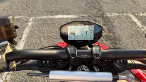 Ducati Streetfighter V2 (2022 - 24)  (9)